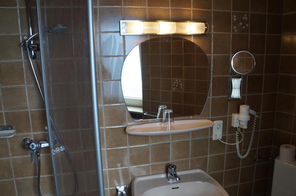 Gasthof Goldene Krone Selbitz Стая снимка